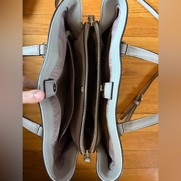 Kate Spade Evangelie Laurel Way Satchel, Saffiano Leather Crossbody Purse. - Picture 8 of 14